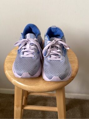 Women's Athletic Running Shoes - Light Purple/Gray